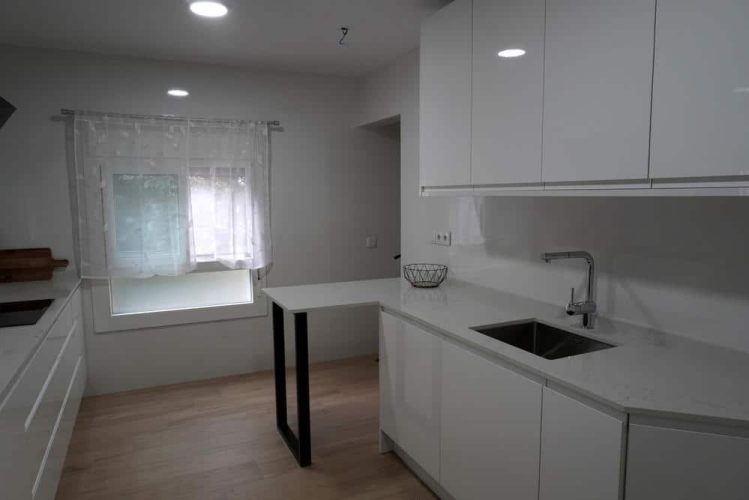 07-cocina-peninsula